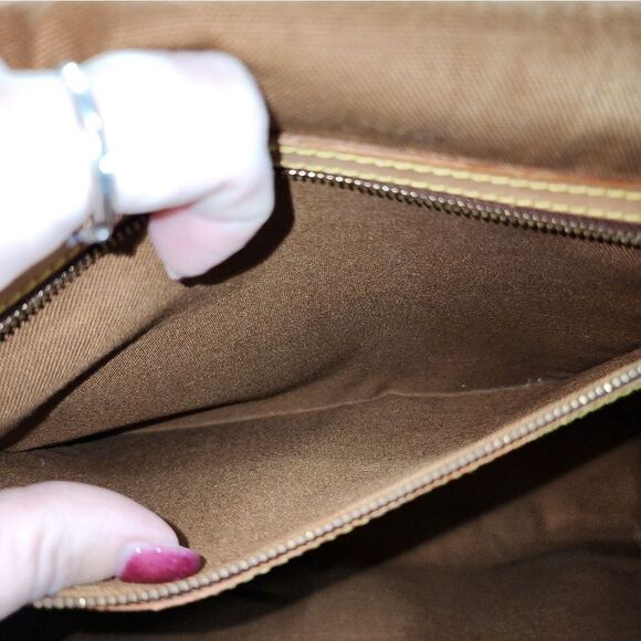 Authentic Louis Vuitton Monogram Beverly 43 with Dust Bag - Picture 12 of 17